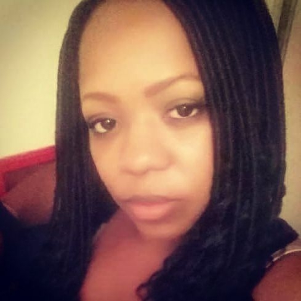 Meet your Posher, Leomie